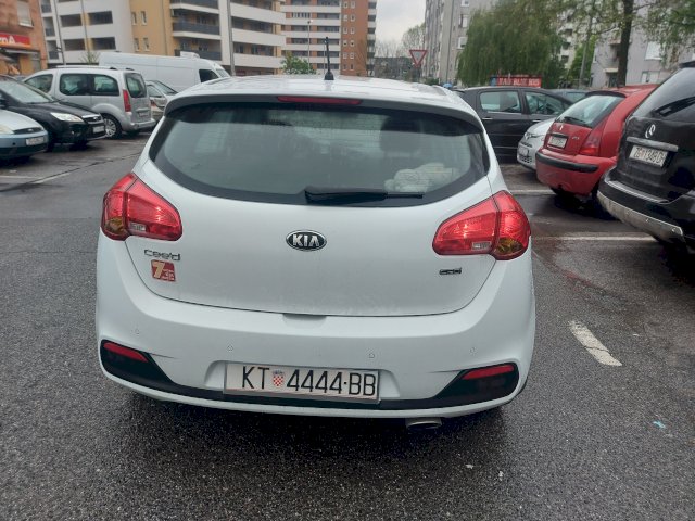1.4 crdi 1.vlasnik