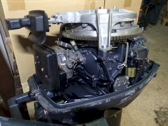 YAMAHA 20 2T