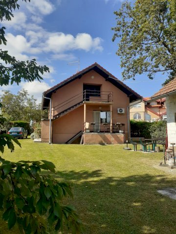 2u1 STAN V.Gorica 46M2 Zlatar, Kuća 132m2