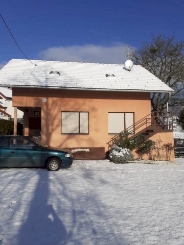 2u1 STAN V.Gorica 46M2 Zlatar, Kuća 132m2