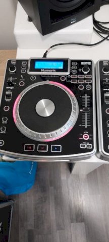2x Numark NDX900 prodaja/zamjena