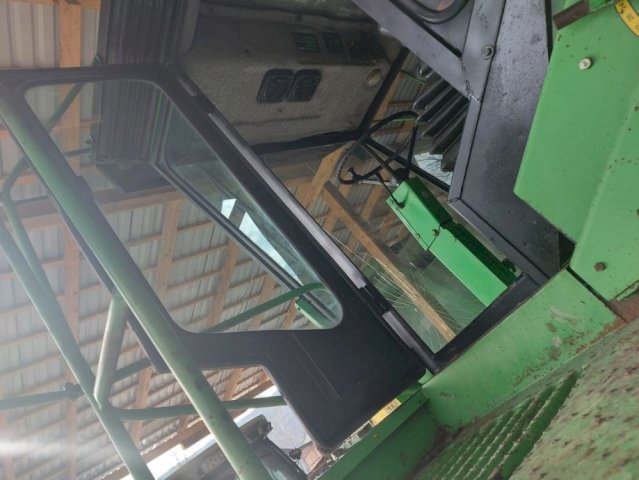 KOMBAJN 3610