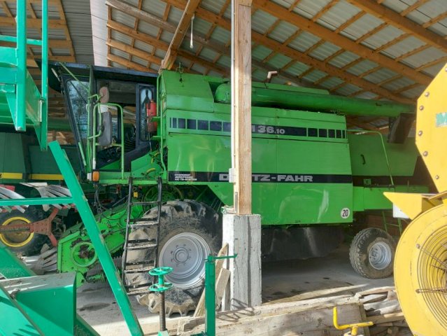 KOMBAJN 3610