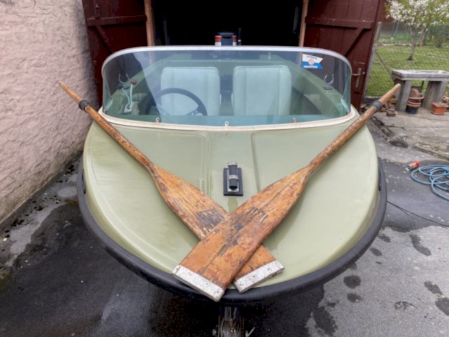 ČAMAC ELAN GT402 + YAMAHA 30 + PRIKOLICA