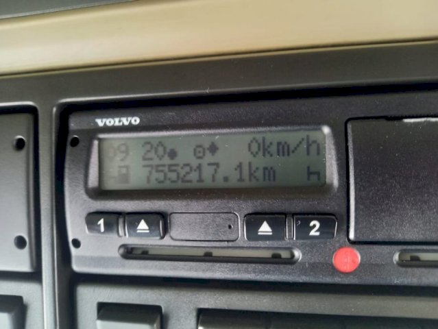 VOLVO FH4 2015g. TOP ODLIČNO STANJE FULL OPREMA