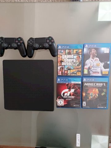 PS4, radi kao novi
