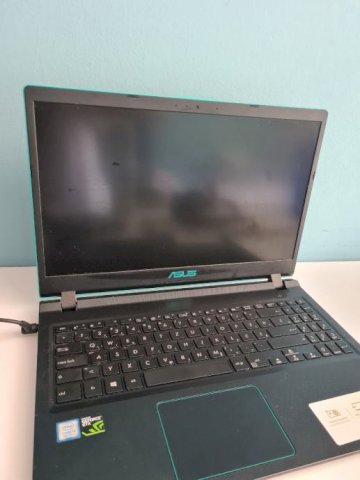 ASUS X560-EJ182