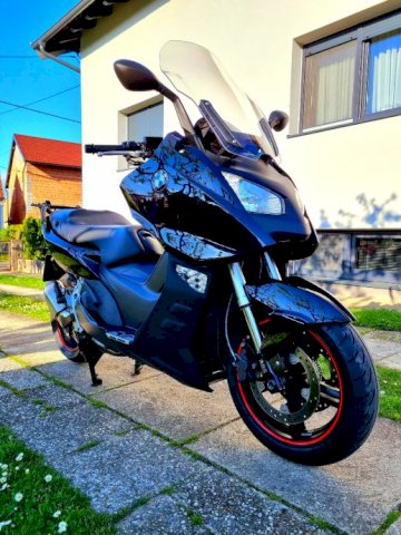 BMW C600 sport 649 cm3