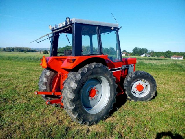 INTERNATIONAL 745S, ODLIČNO STANJE