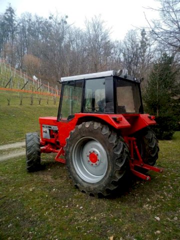 INTERNATIONAL 745S, ODLIČNO STANJE