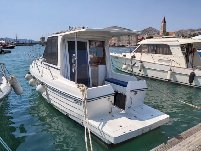 Adria 800