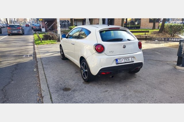 Alfa Romeo MiTo ALFA MiTo 1.3 mjet