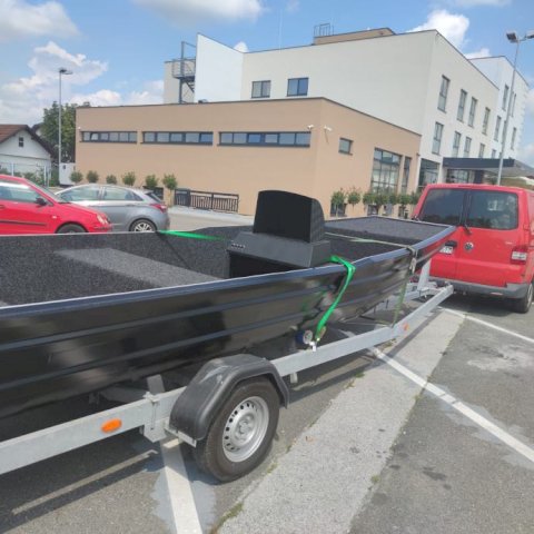 Aluminijski čamac NOVO PRILIKA