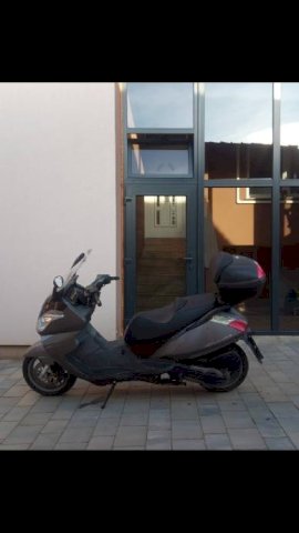 Aprilia Atlantic 500 Sprint 500 cm3, 2005 god.