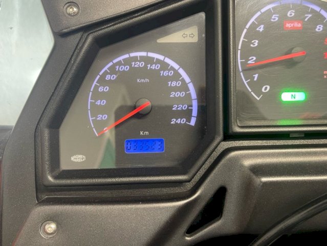 Aprilia Caponord etv 1000, 2004 god.