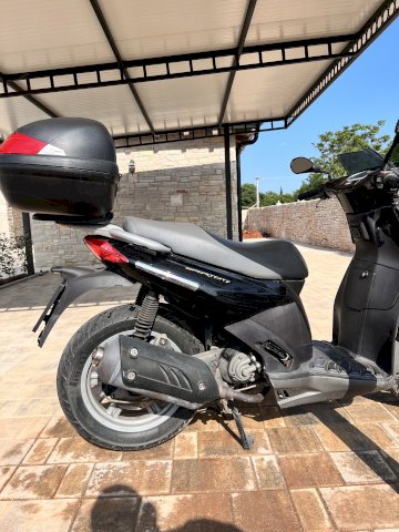 Aprilia Sportcity 200