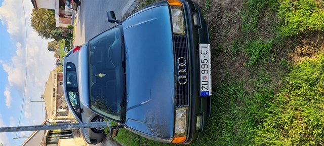 Audi 80 AUDI 80 1.8 E KLIMA, staklo struja...