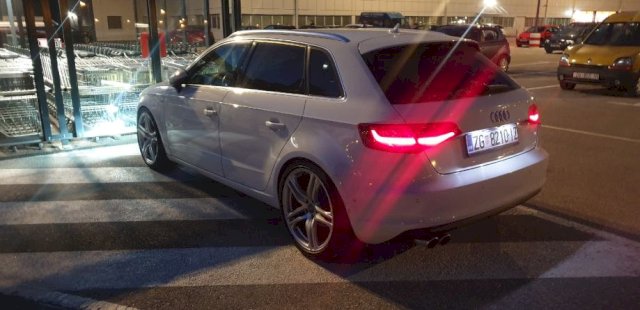 Audi A3 2,0 TDI S-Tronic, S-Line