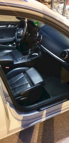 Audi A3 2,0 TDI S-Tronic, S-Line