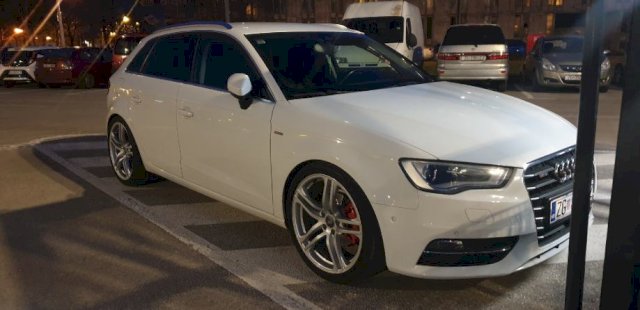 Audi A3 2,0 TDI S-Tronic, S-Line