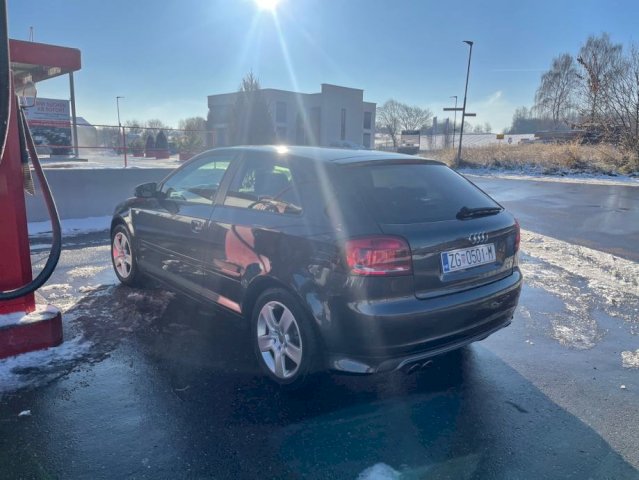 Audi A3 2,0 TFSI QUATTRO
