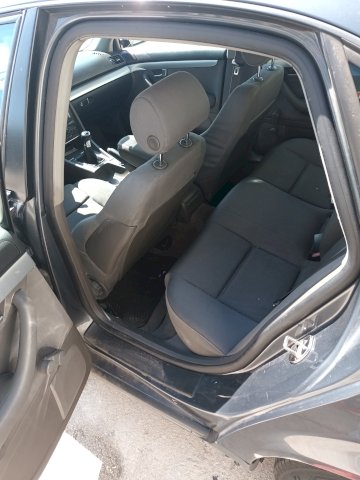 Audi A4 1.9tdi limunzina