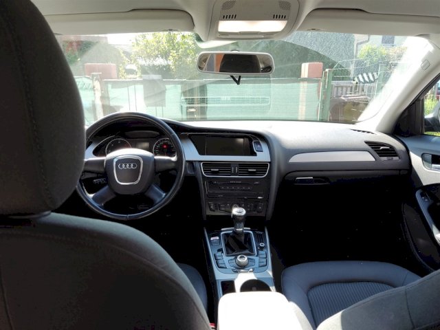 Audi A4 2.0 tdi