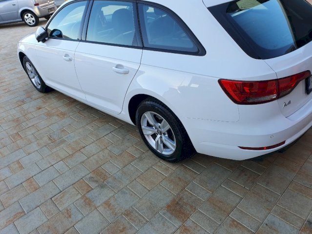 Audi A4 Avant 2,0 TDI AUTOMATIC reg 1g+full kasko