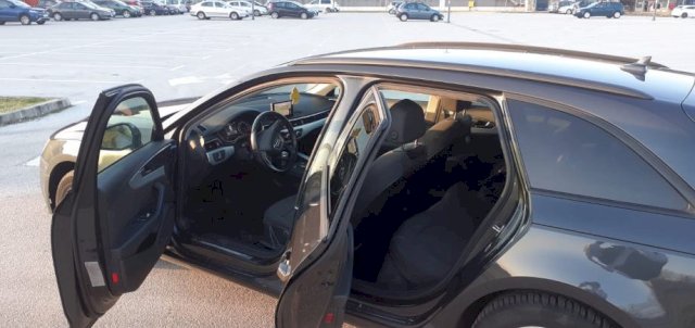 Audi A4 Avant 2,0 TDI automatik