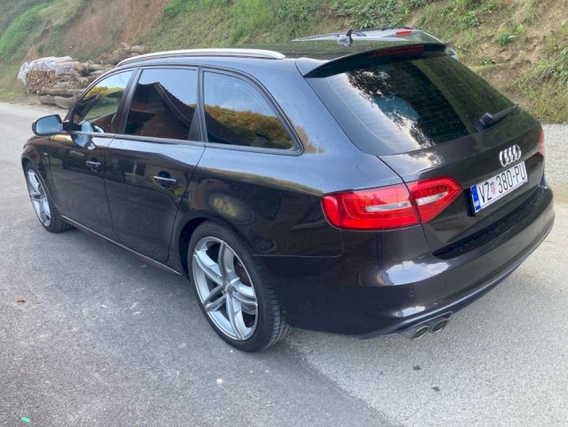 Audi A4 Avant 2,0 TDI s line