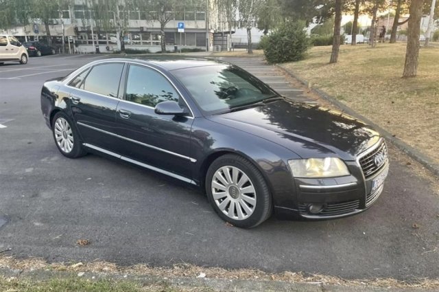 Audi A8 4.2 quattro + LPG