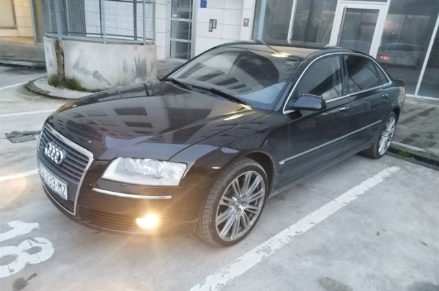 Audi A8 L