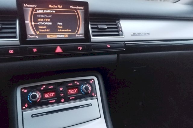Audi A8 L