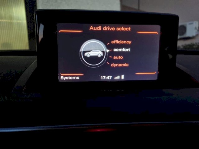 Audi Q3 2,0 TDI S-tronic Quattro