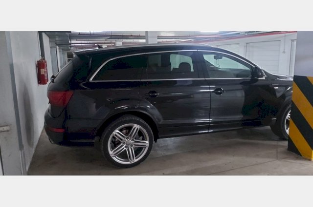 Audi Q7 Audi q7 3.0 tdi 8 brzina 2013 godište Fu