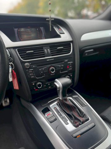 Audi a4 3.0tdi quattro sline 313ks