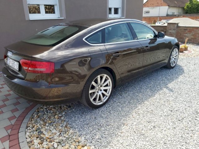 Audi a5 sportback 2.0tdi,2011g.reg.25.7.2023