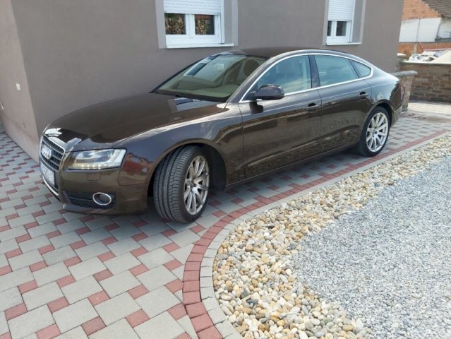 Audi a5 sportback 2.0tdi,2011g.reg.25.7.2023