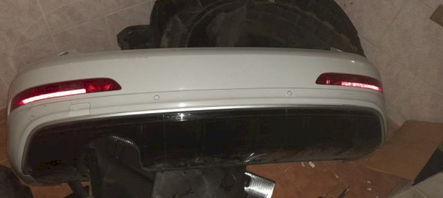 Audi rsq3 svi dijelovi limarije