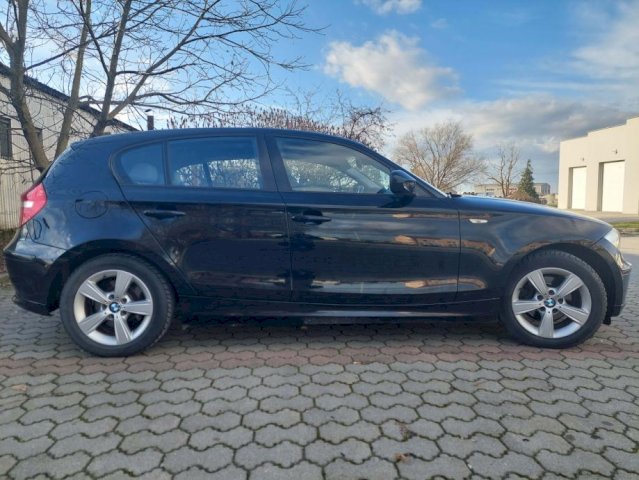 BMW 118d-NOVI LANAC-REG 08/2023-SERVISNA