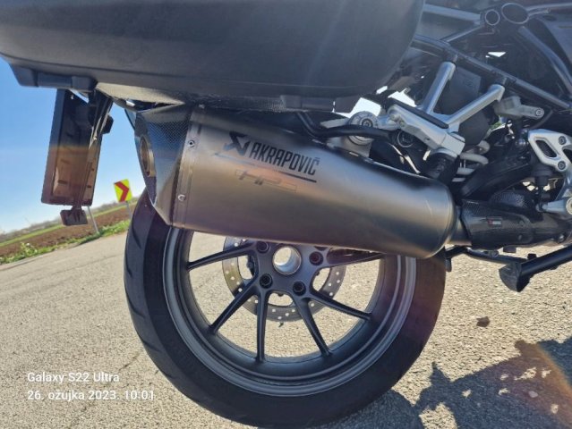BMW R1200R LC 1200 cm3, 2018 god.