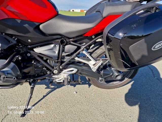BMW R1200R LC 1200 cm3, 2018 god.
