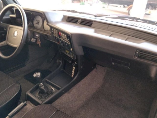 BMWW E21 315