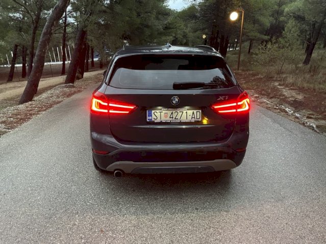 BMW X1 sDrive18d automatik