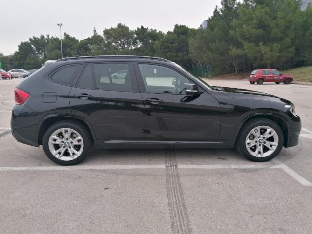 BMW X1 xDrive25d FULL OPREMA