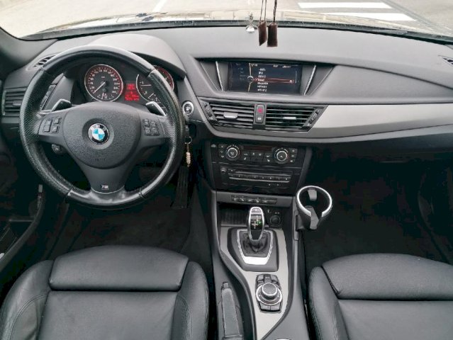 BMW X1 xDrive25d FULL OPREMA