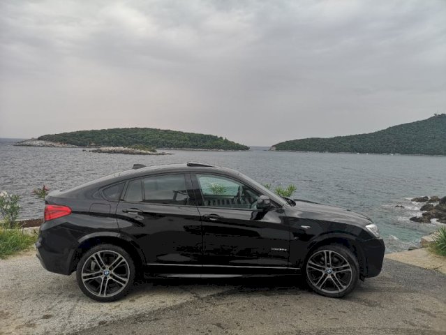BMW X4 30d M pak 4x4