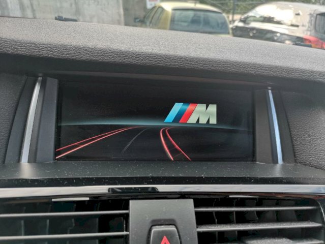 BMW X4 30d M pak 4x4