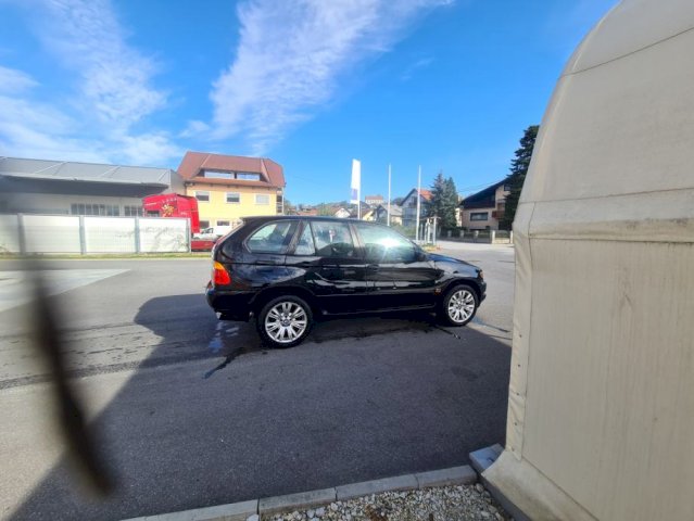 BMW X5 3,0 i automatik