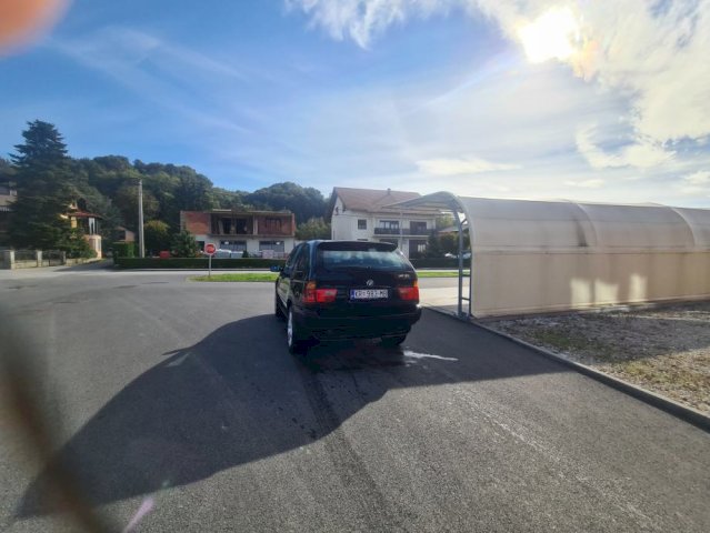 BMW X5 3,0 i automatik